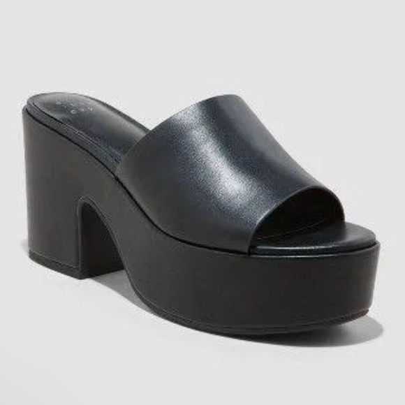a new day Shoes - Black Platform Slide Sandals